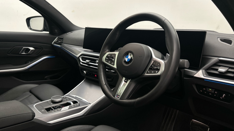 BMW M3 Xdrive Saloon SR24AJV Blue #6