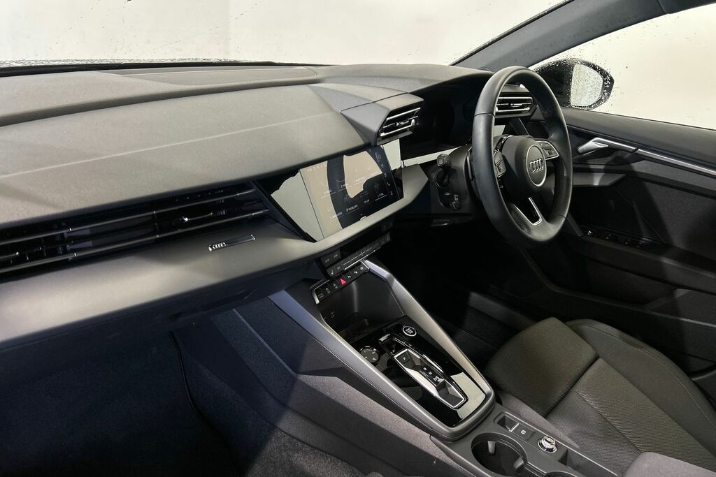 Audi A3 Sport 30 Tfsi 116 Ps S Tronic SV74ZSJ Black #2