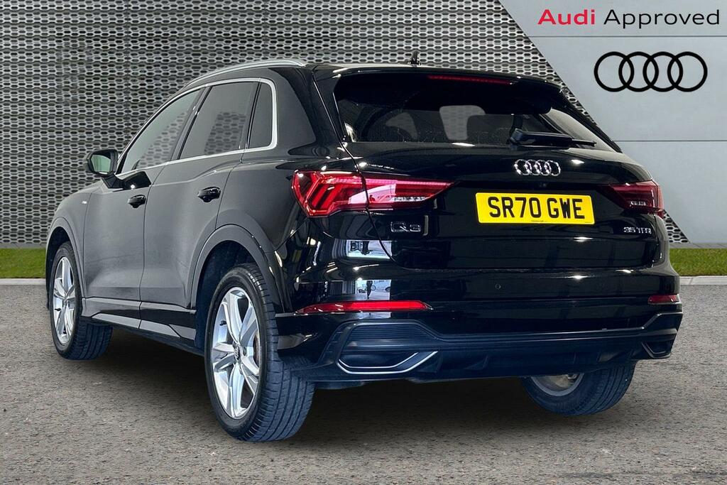 Audi Q3 S Line 35 Tfsi 150 Ps 6-Speed SR70GWE Black #3