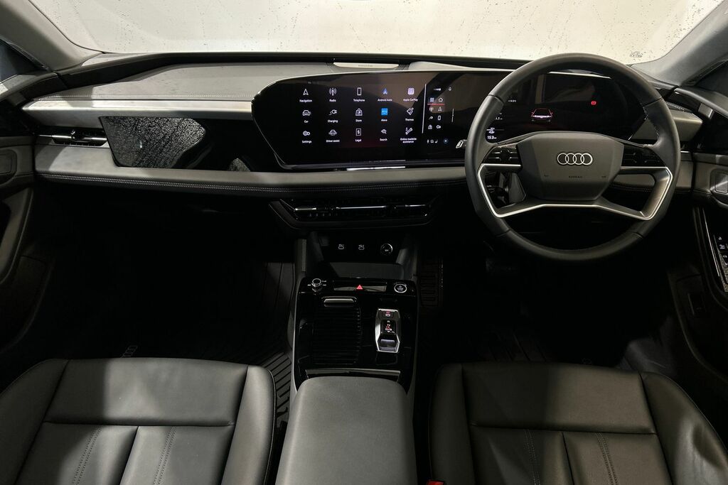 Audi A6 Avant 100Kwh Launch Edition Black #13
