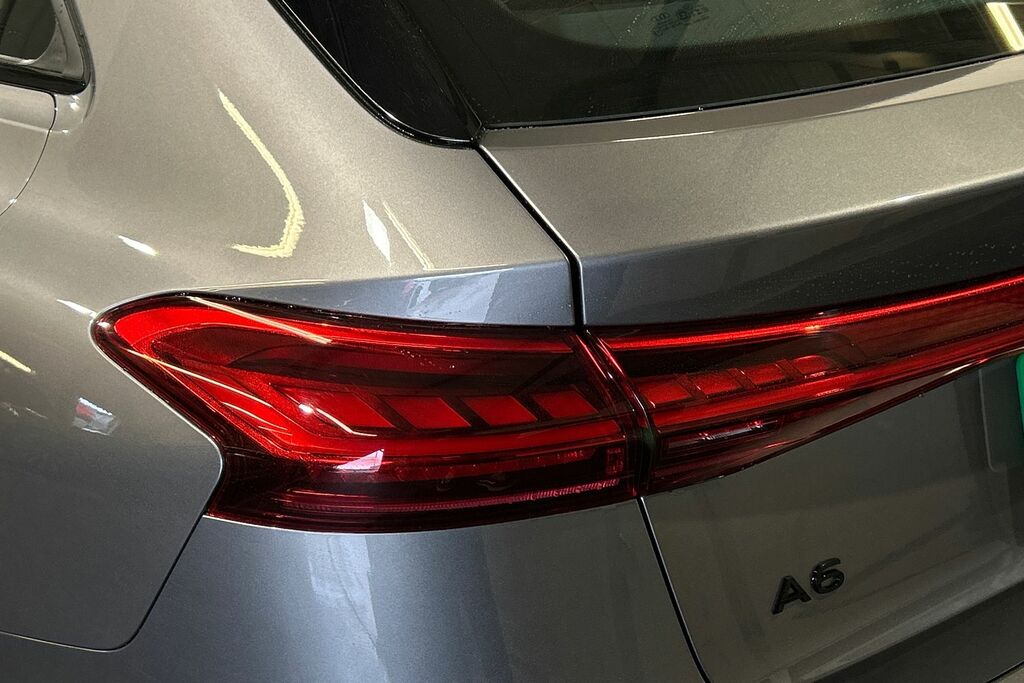 Audi A6 Avant 100Kwh Launch Edition Black #22