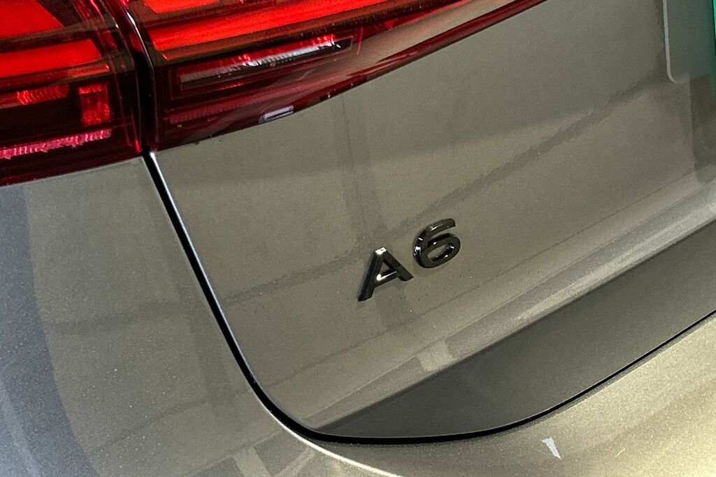 Audi A6 Avant 100Kwh Launch Edition Black #23