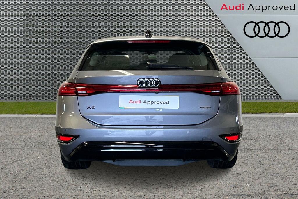 Audi A6 Avant 100Kwh Launch Edition Black #10
