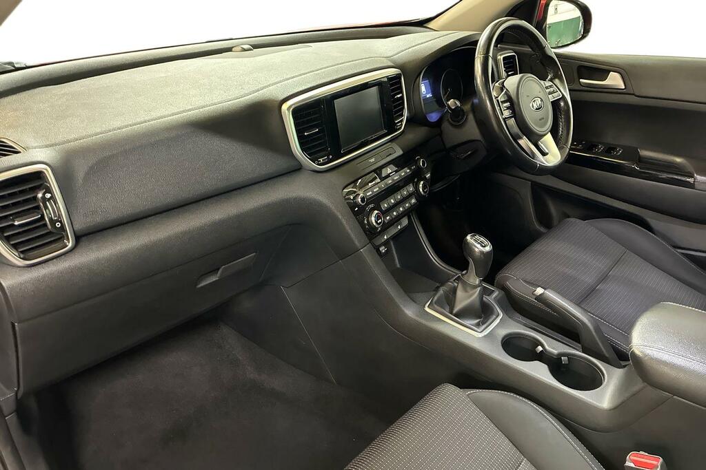 Kia Sportage Diesel White #6