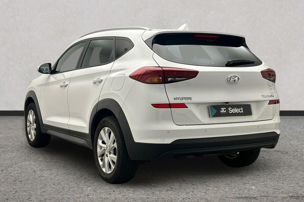 Hyundai Tucson 1.6 Gdi Se Nav Euro 6 Ss White #2