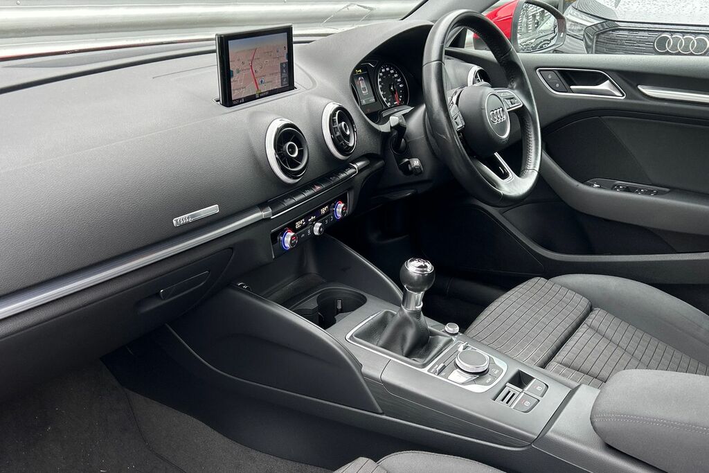 Audi A3 Sport 1.4 Tfsi Cylinder On Demand 150 Ps 6-Speed Red #2