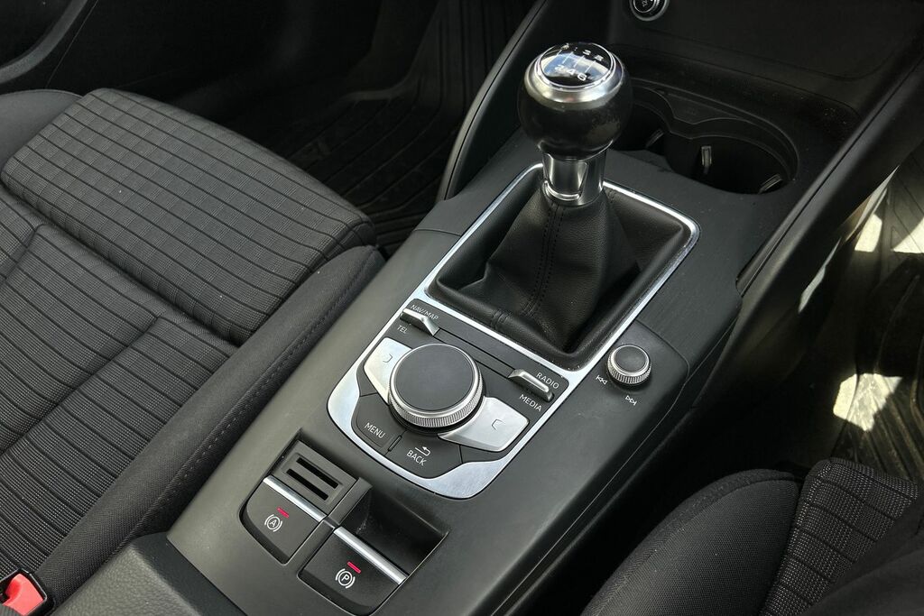 Audi A3 A3 Sportback Se Technik 30 Tdi Grey #19