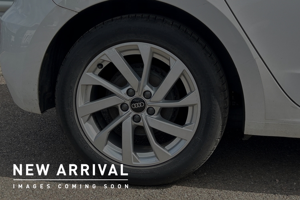 Audi A1 Sport 25 Tfsi 95 Ps 5-Speed SP73URG White #5