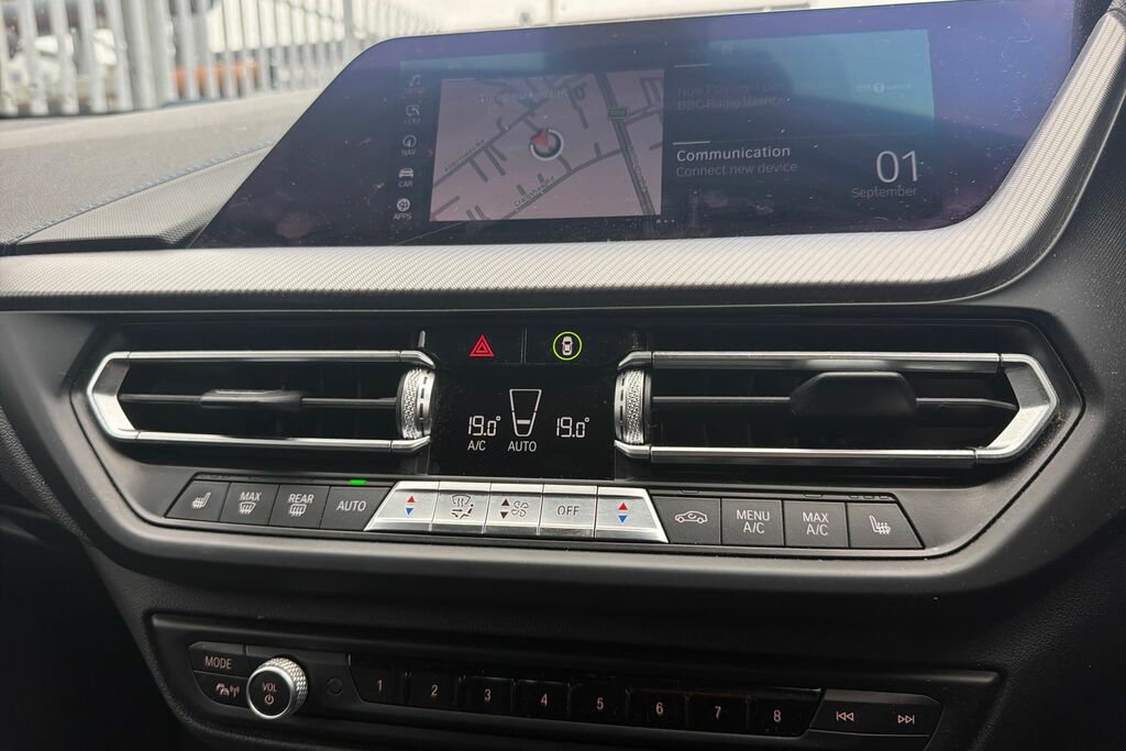 BMW 1 Series 116D Se Step Blue #17