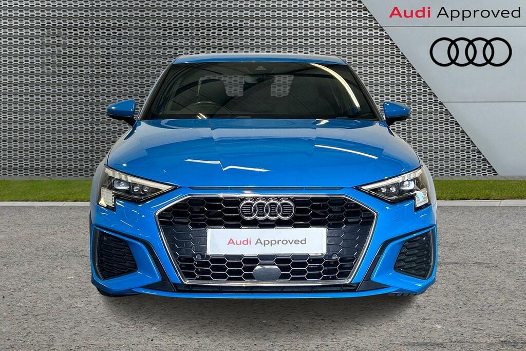 Audi A3 A3 E-tron Sportback 40 S-a Red #8