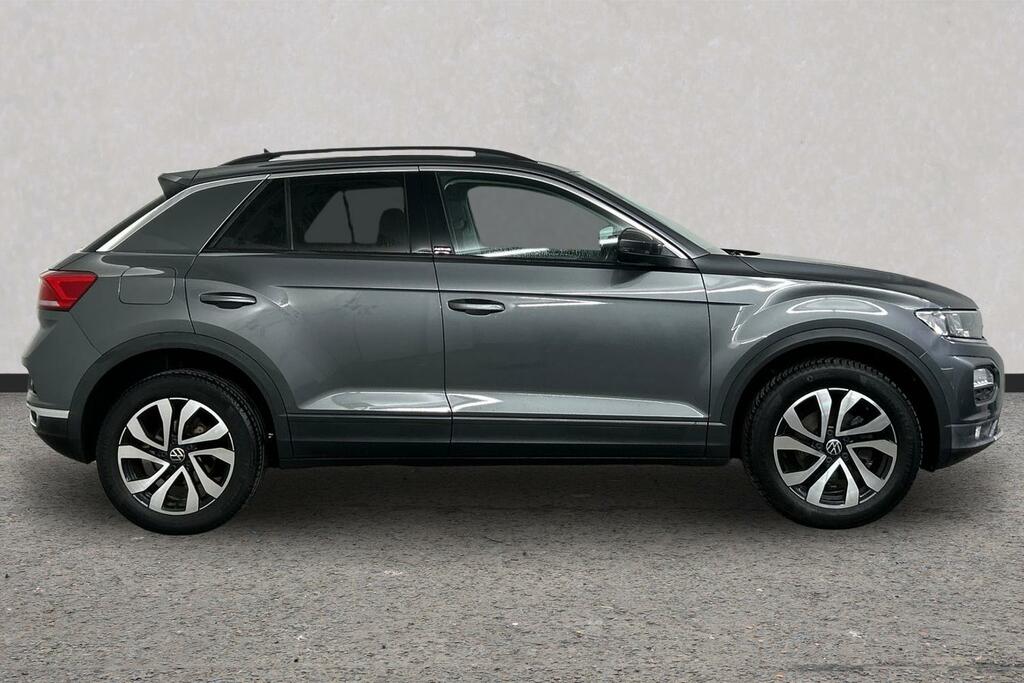 Volkswagen T-Roc 1.5 Tsi Evo Active Dsg Grey #4