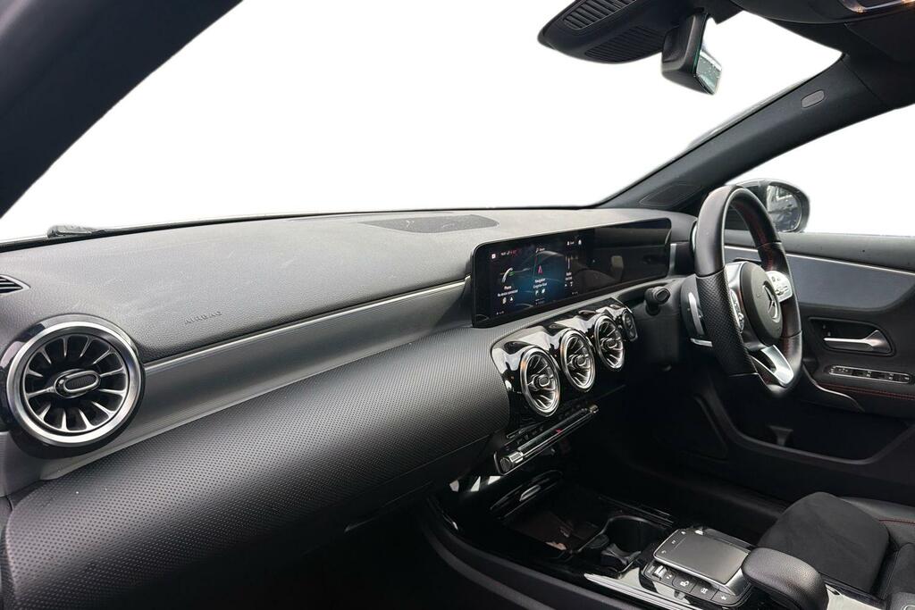 Mercedes-Benz A Class Hatchback Black #2