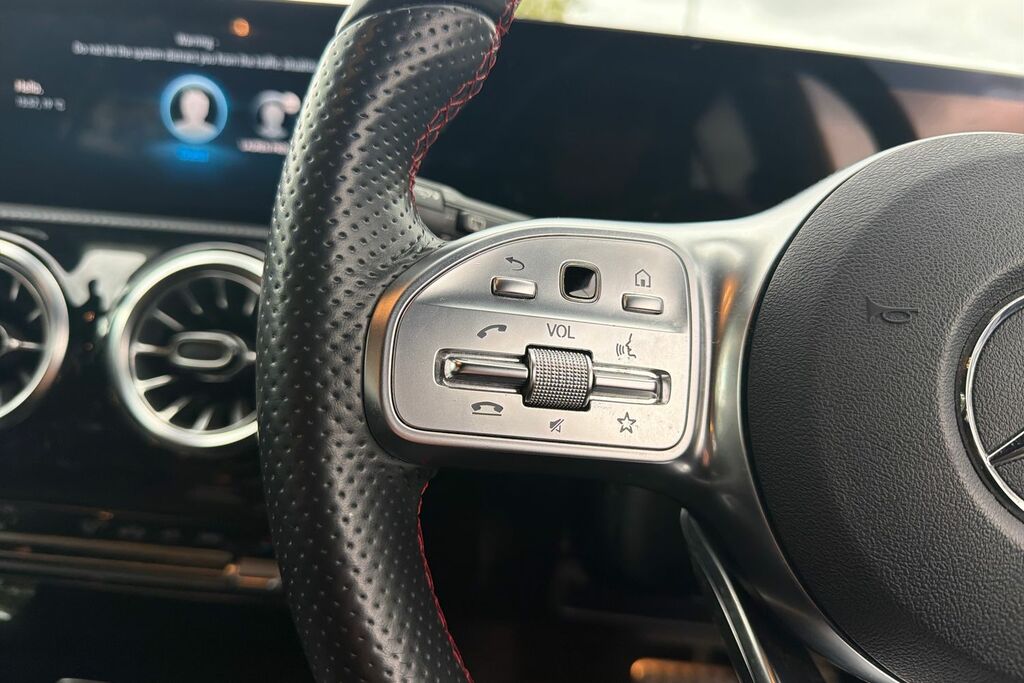 Mercedes-Benz A Class Hatchback Black #14