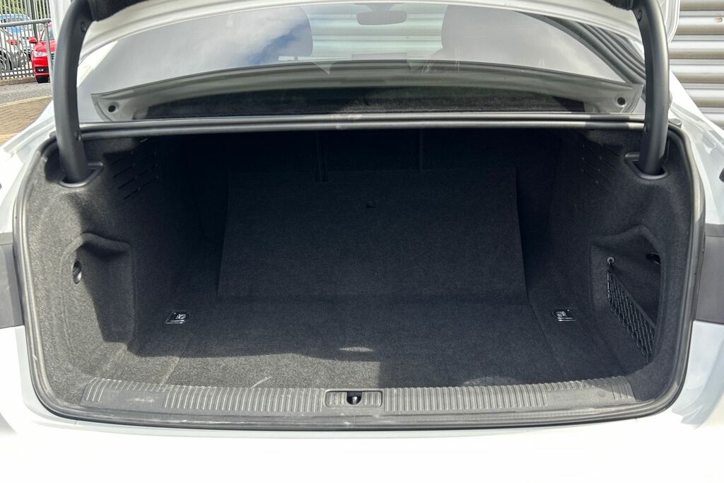 Audi A4 Technik 30 2.0Tdi Mhev S Black #11