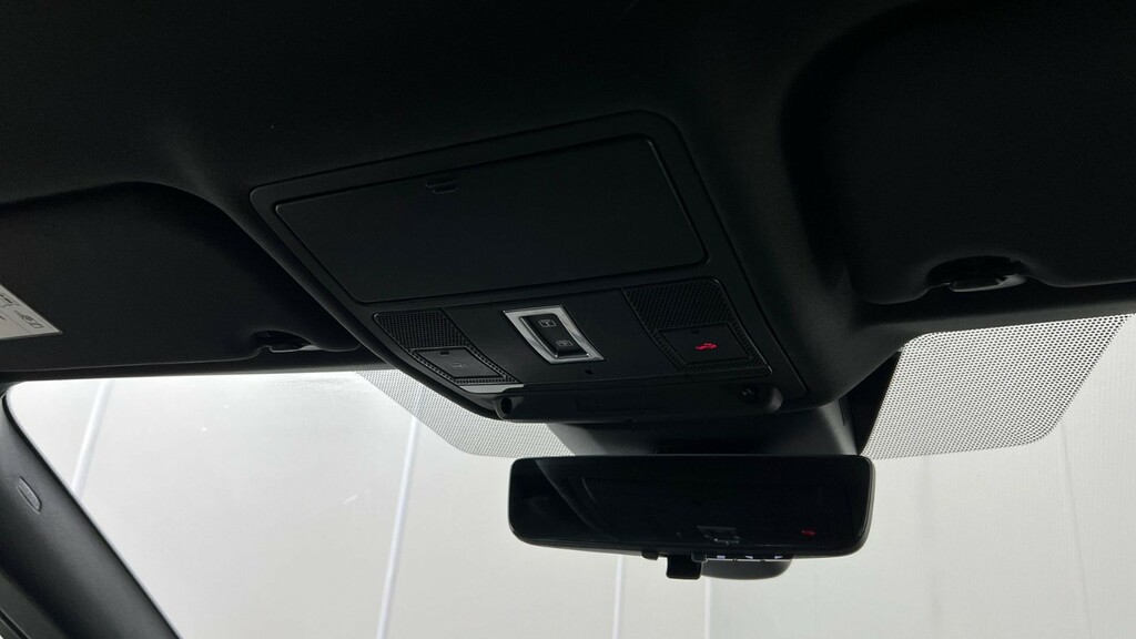 Land Rover Range Rover Evoque Se Tech White #46