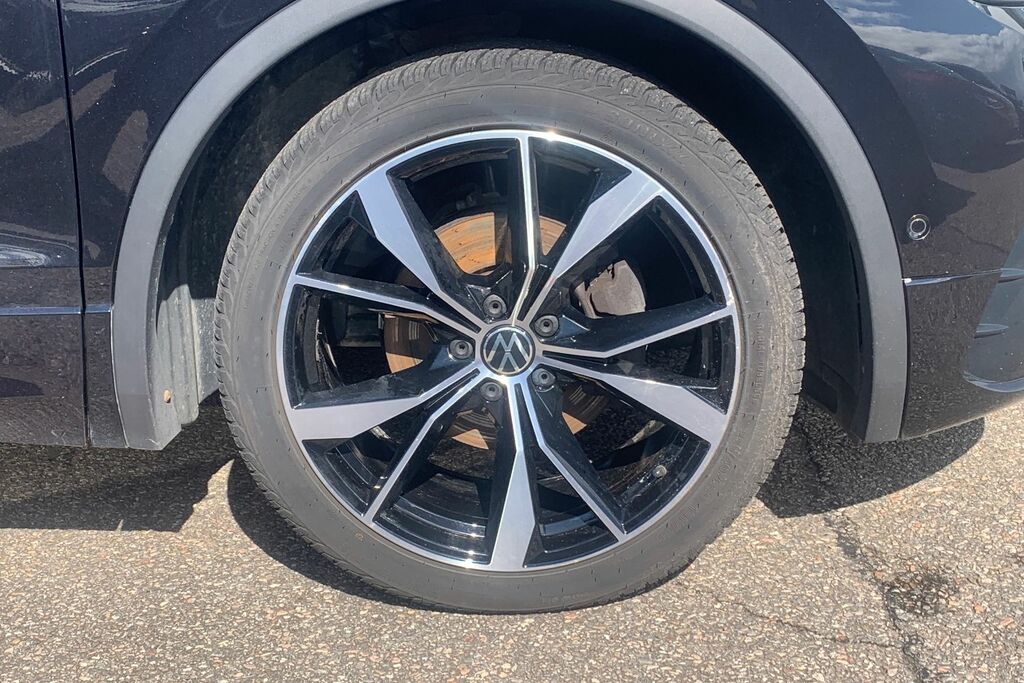 Volkswagen Tiguan 1.5 Tsi 150 R-line Dsg Black #5