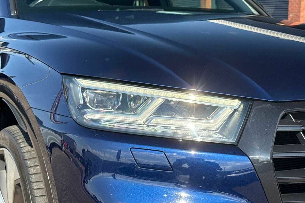 Audi Q5 Suv Black #18