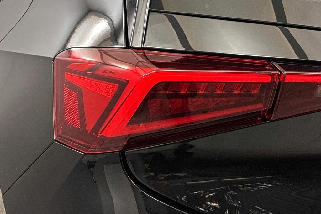 Cupra Born E-boost 79Kwh V1 Hatchback 230 Silver #19
