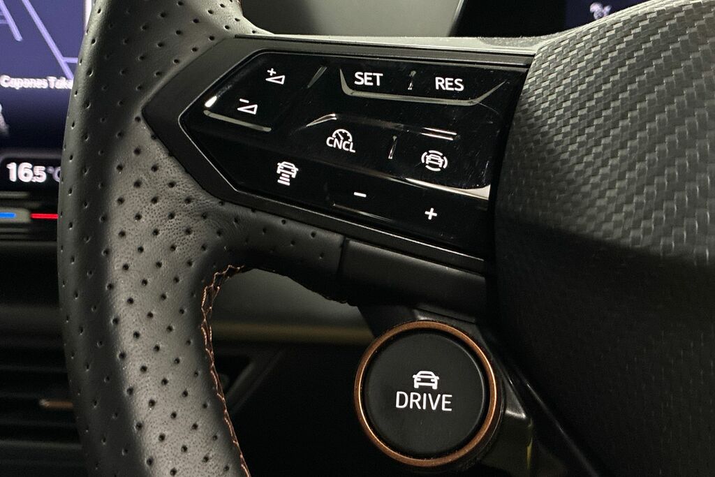Cupra Born E-boost 79Kwh V1 Hatchback 230 Silver #14