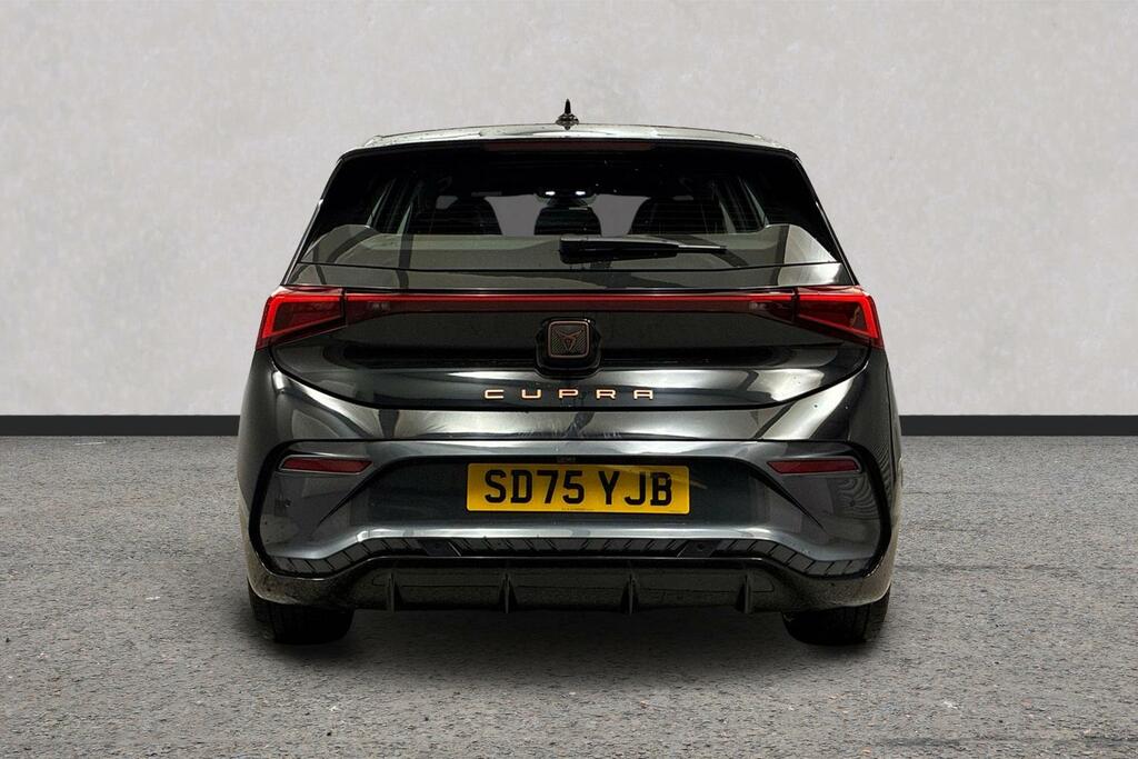 Cupra Born E-boost 79Kwh V1 Hatchback 230 Silver #7