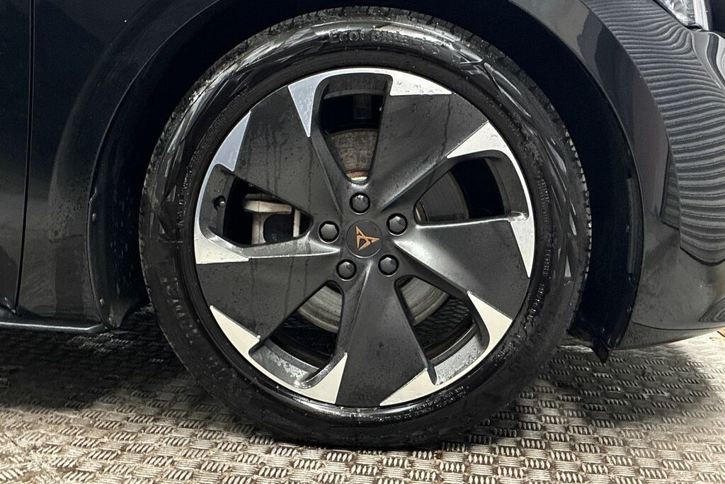 Cupra Born 170Kw E-boost V1 59Kwh Black #5
