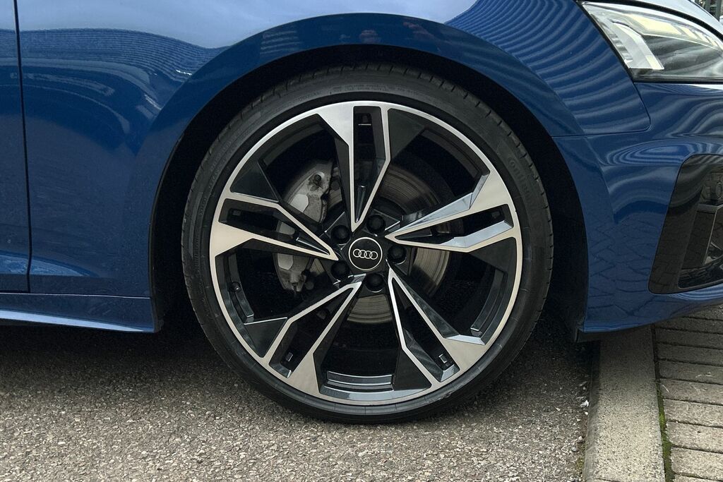 Audi A5 Black Edition 40 Tdi Quattro 204 Ps S Tronic Blue #5