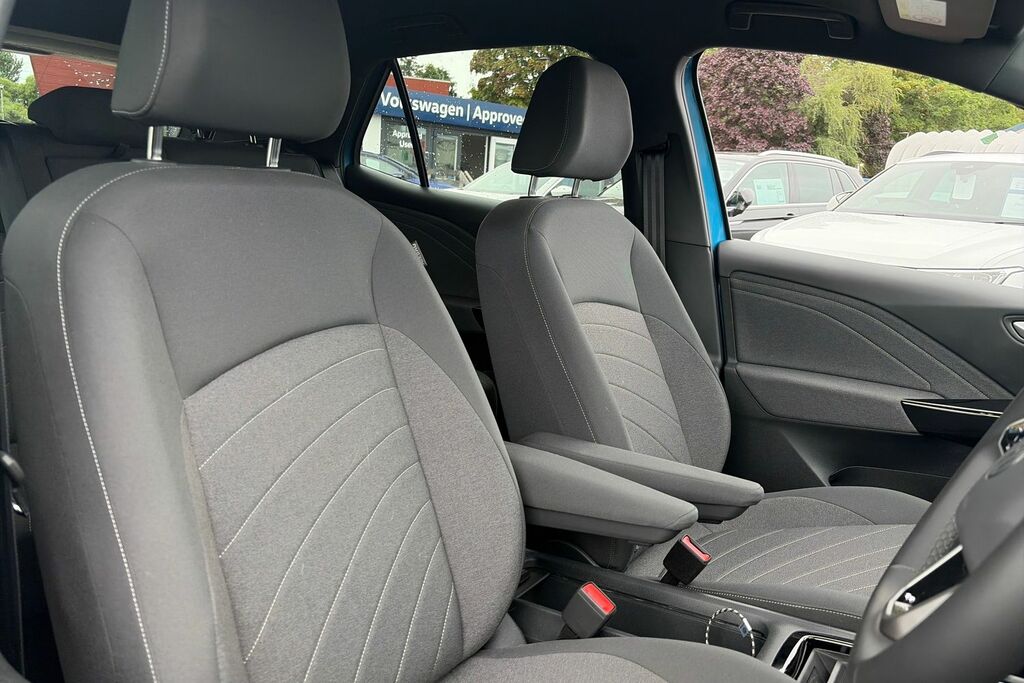 Volkswagen ID.3 Pro Black #16