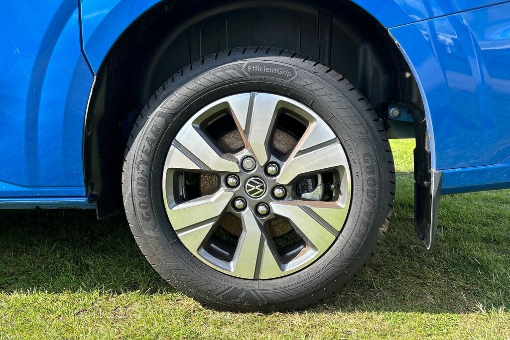 Volkswagen E-Transporter 160Kw 65Kwh Commerce Pro Kombi Van 5 Plus Blue #5