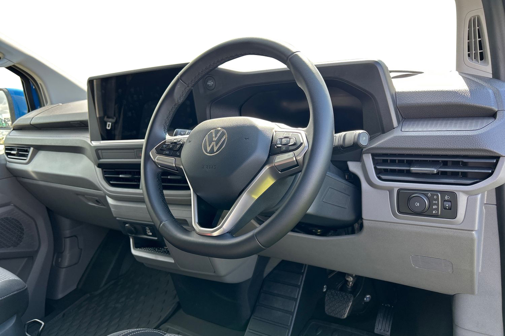 Volkswagen E-Transporter 160Kw 65Kwh Commerce Pro Kombi Van 5 Plus Blue #6