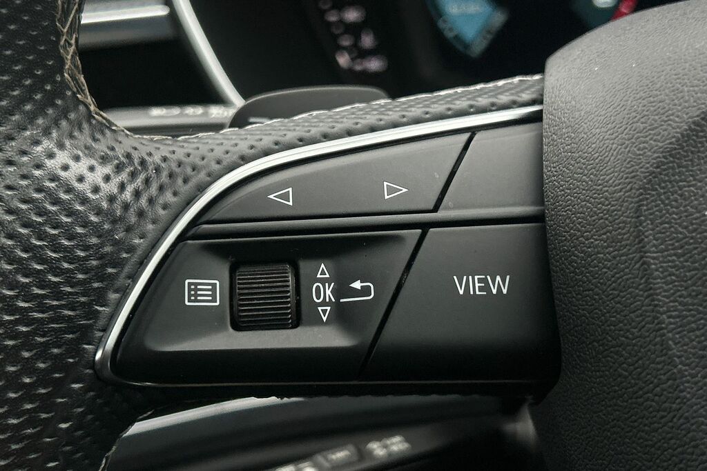 Audi Q3 35 Tfsi Technik Black #14