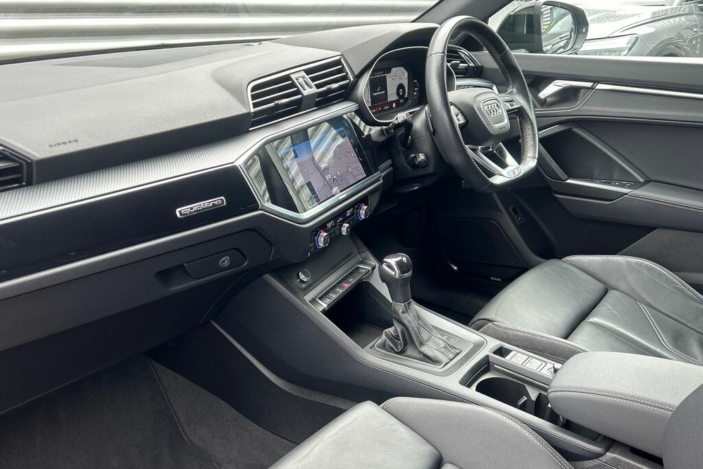 Audi Q3 Black Edition 45 Tfsi Quattro 245 Ps S Tronic Black #2