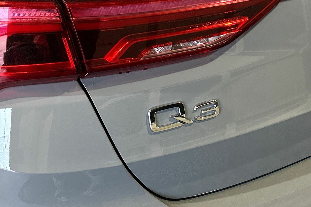 Audi Q3 Black Edition Blue #20