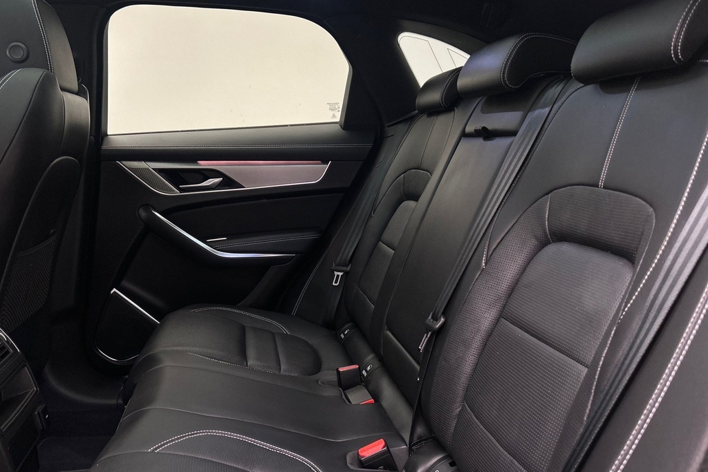 Jaguar F-Pace P250 R-dynamic Se Black Black #4