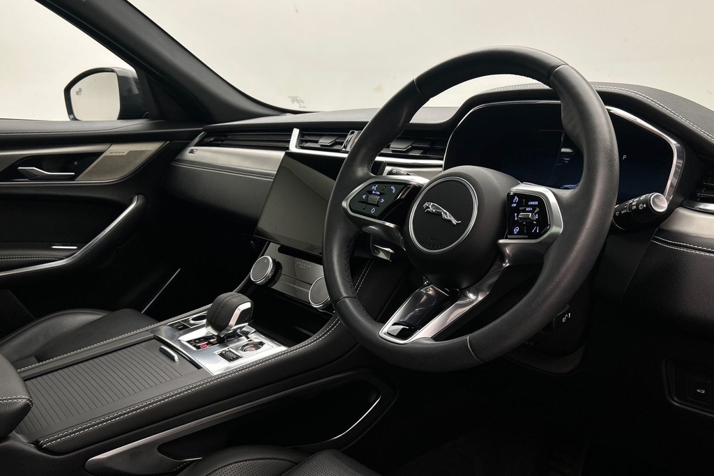 Jaguar F-Pace R-dynamic Se Black Grey #32