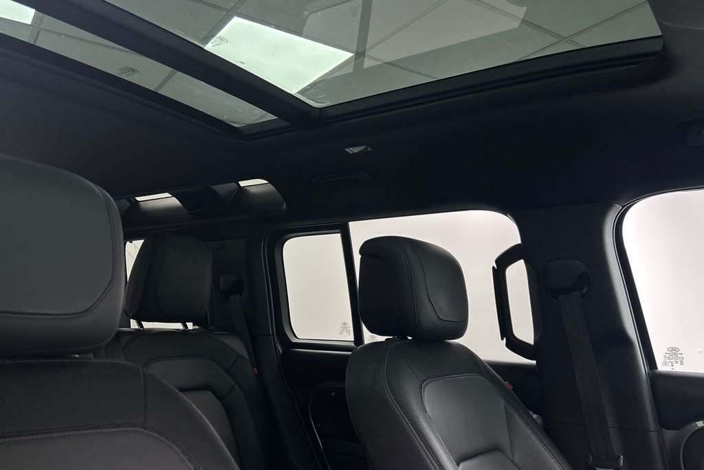 Land Rover Defender 110 Suv Grey #21