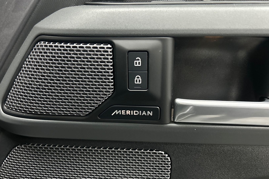 Land Rover Defender 110 Suv Grey #24