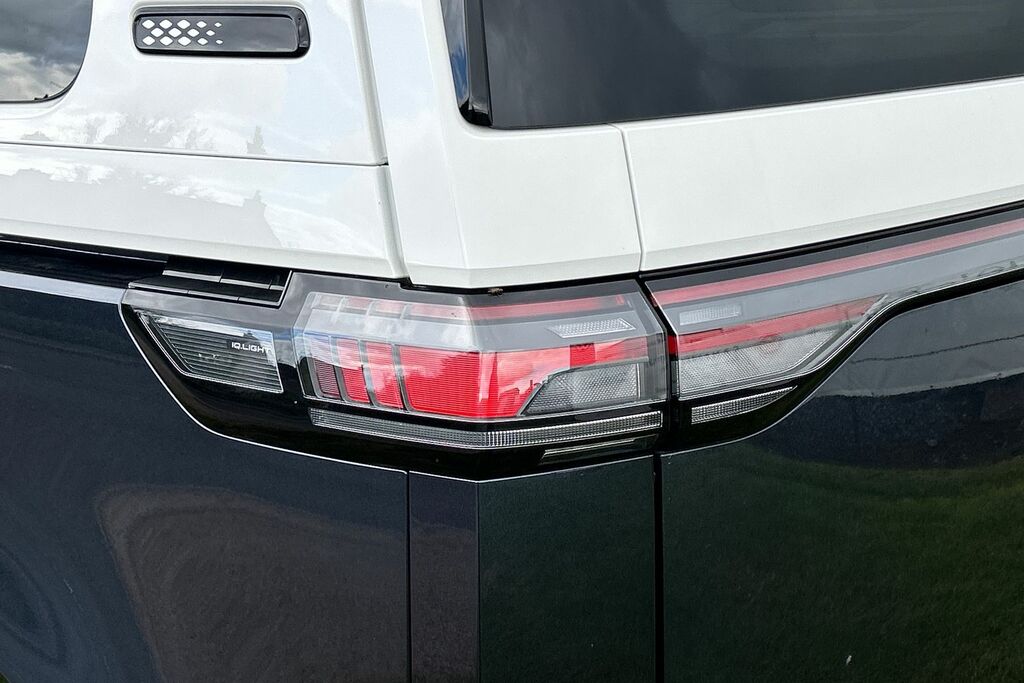 Volkswagen ID.Buzz Style White #19