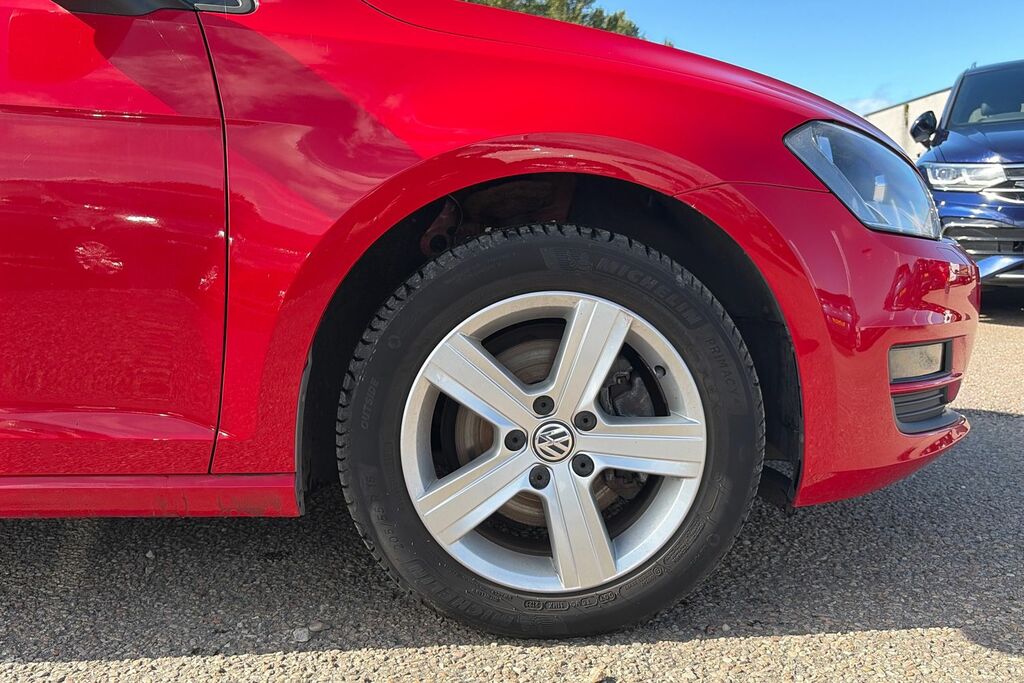 Volkswagen Golf 1.4 Tsi 125 Match Edition Red #5