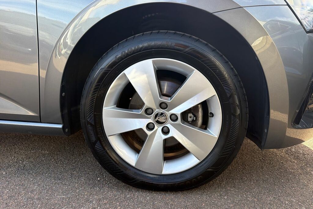 Skoda Scala 1.0 Tsi 110 Se Grey #5