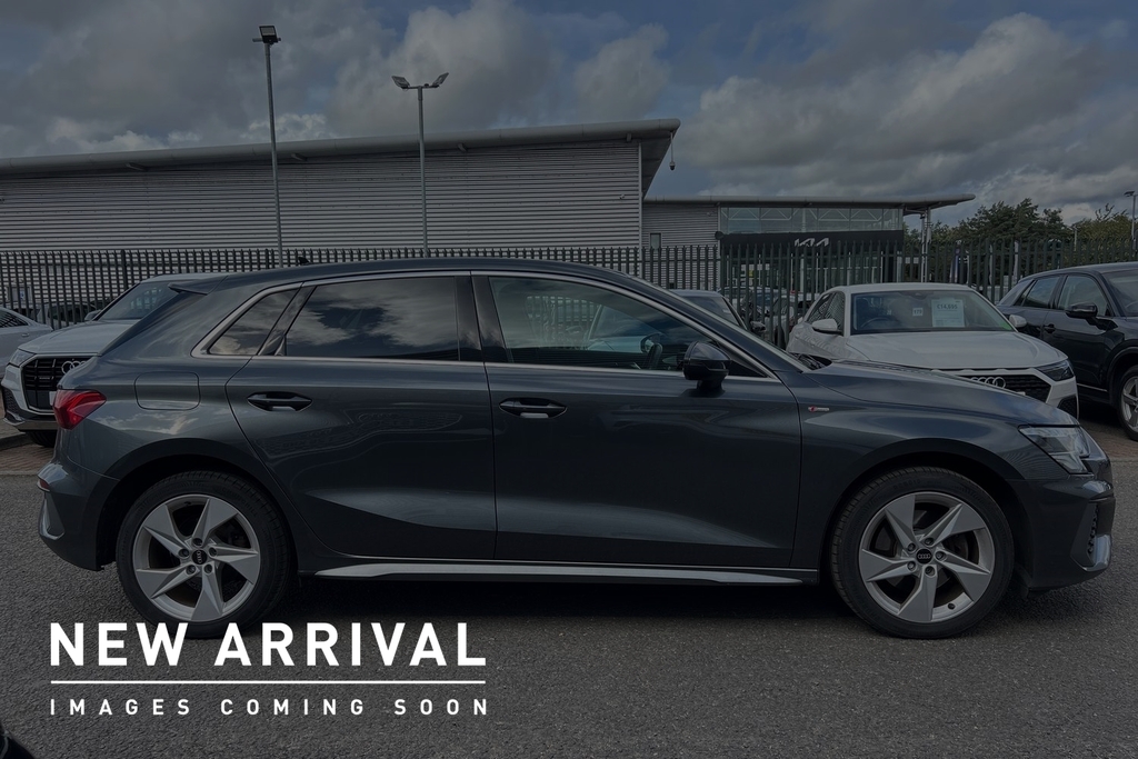 Audi A3 S Line 40 Tfsi E 204 Ps S Tronic SJ23KHB Grey #4