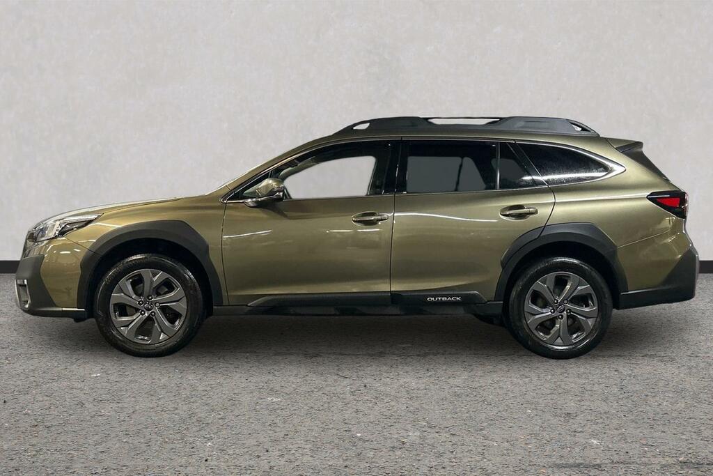 Subaru Outback Black #13
