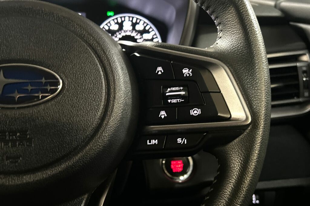 Subaru Outback Black #9