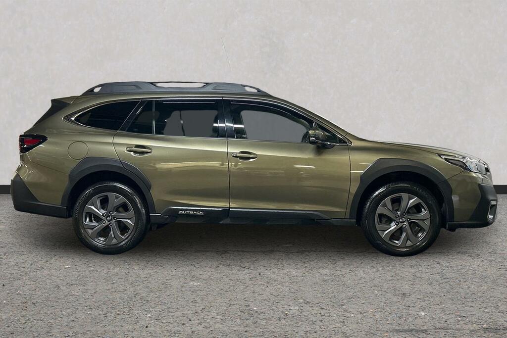Subaru Outback Black #12