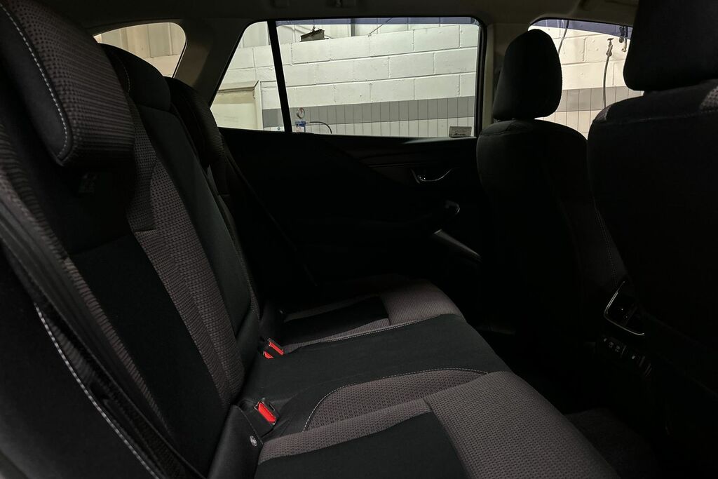 Subaru Outback Black #17