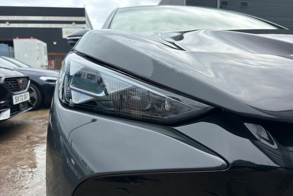 Cupra Tavascan V2 77Kwh 286Ps Suv White #18