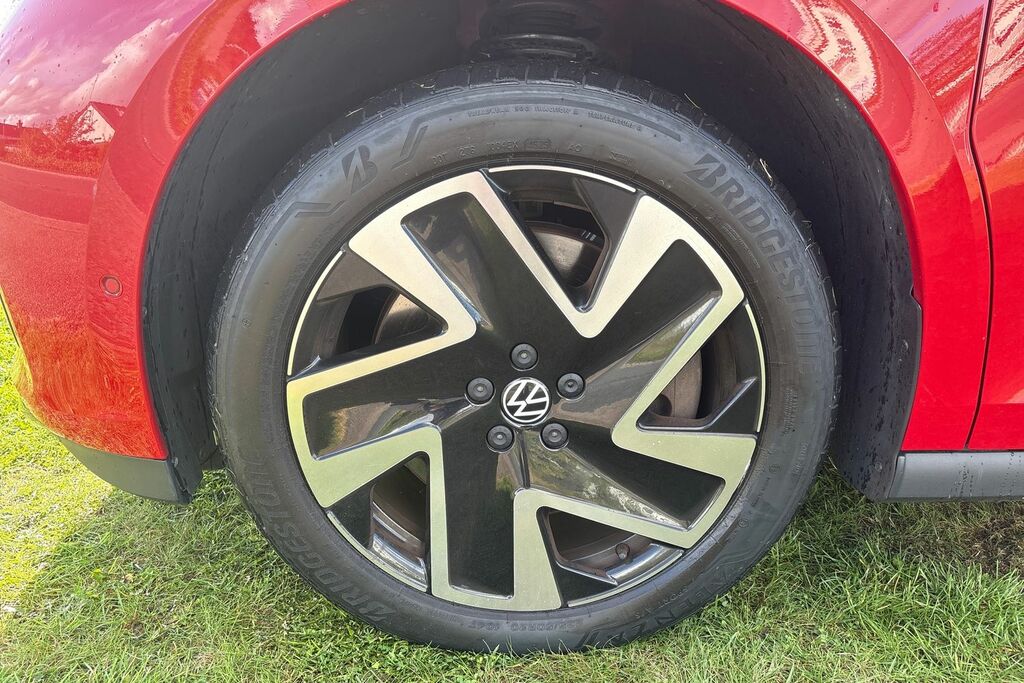Volkswagen ID.Buzz 250Kw Gtx Pro 86Kwh 4Motion Lwb 7 Seat Silver #5