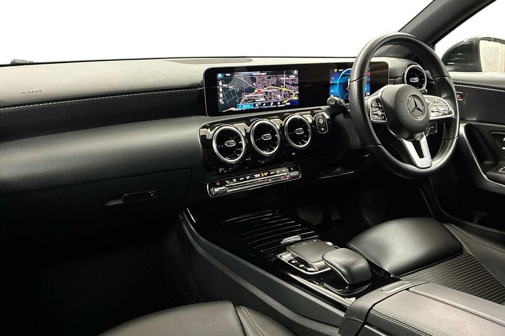 Mercedes-Benz A Class Hatchback Black #2
