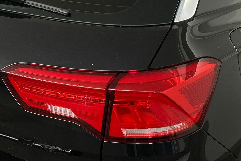 Volkswagen T-Roc 2019 19 2.0 White #19