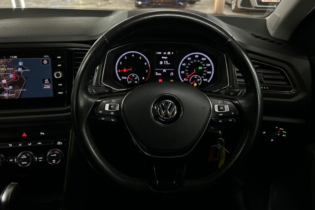 Volkswagen T-Roc 2019 19 2.0 White #13
