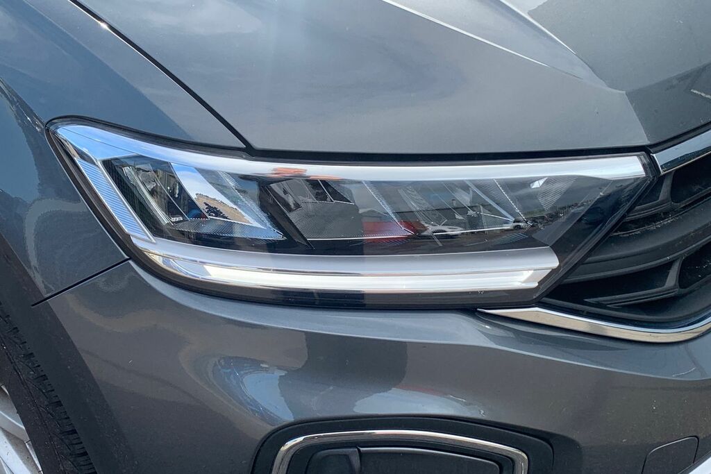 Volkswagen T-Roc Active White #18